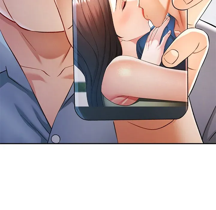 Read In Her Place chapter 68 image 33 on Lezhin