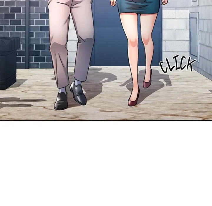 Read In Her Place chapter 87 image 18 on Lezhin