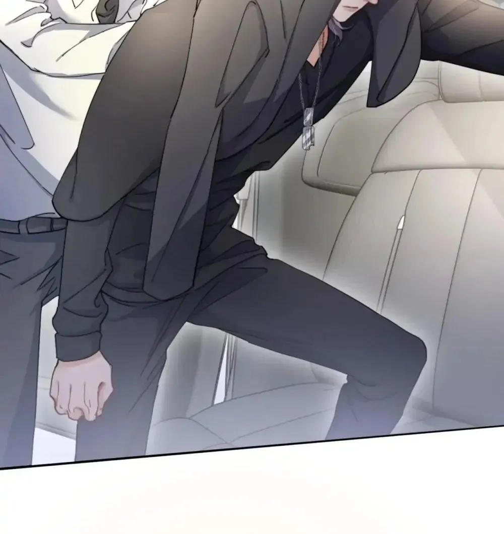 Read Intoxicated Love chapter 11 image 5 on Lezhin