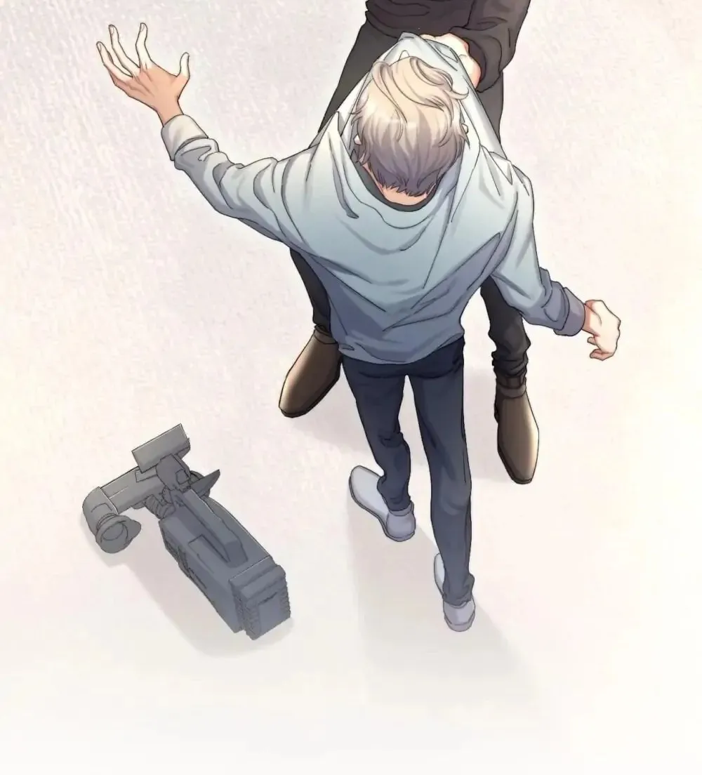 Read Intoxicated Love chapter 19 image 10 on Lezhin