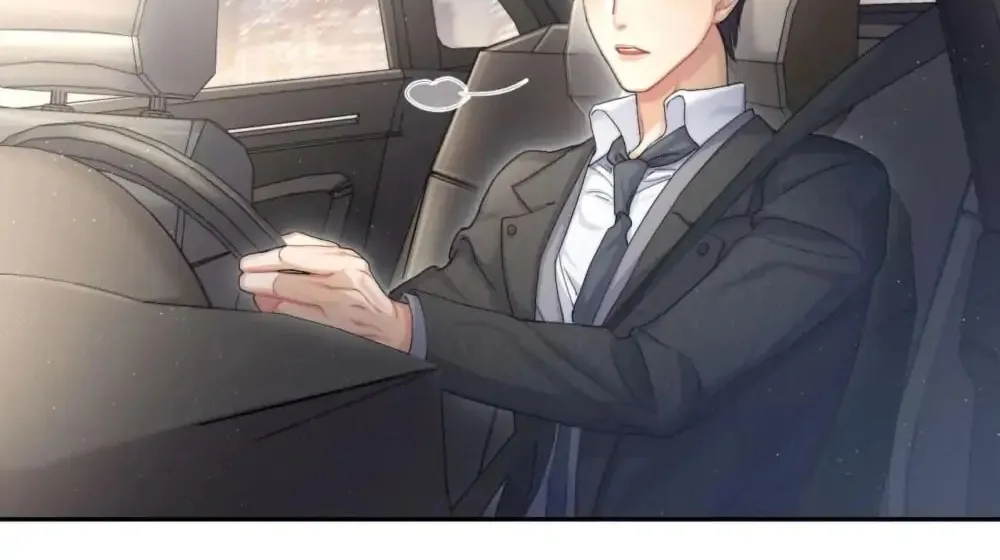 Read Intoxicated Love chapter 9 image 7 on Lezhin