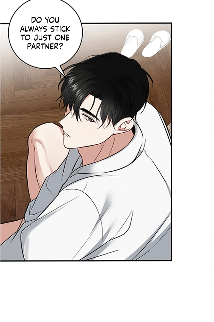 Read INVISIBLE PARTNER chapter 4 image 72 on Lezhin