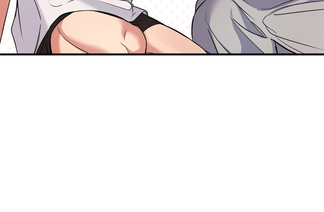 Read INVISIBLE PARTNER chapter 50 image 101 on Lezhin
