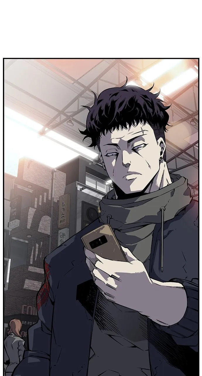 Read King Game chapter 4 image 64 on Lezhin