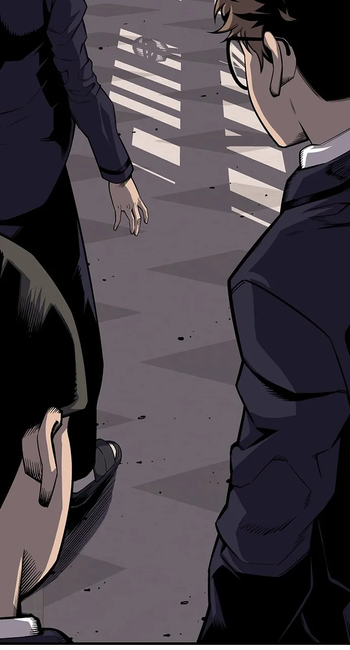 Read King Game chapter 7 image 37 on Lezhin