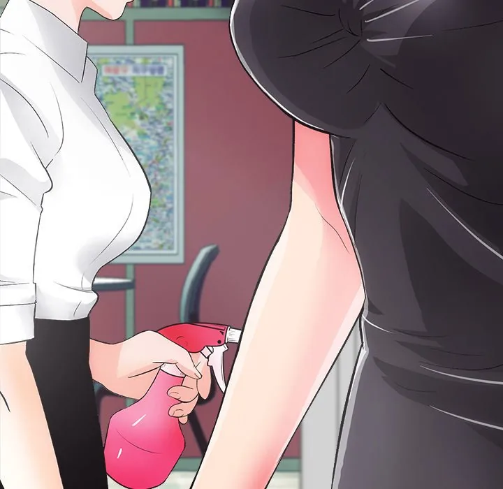 Lady Realtors Chapter 2 page 23 - 