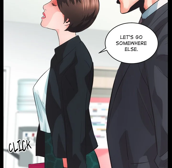 Lady Realtors Chapter 4 page 40 - 
