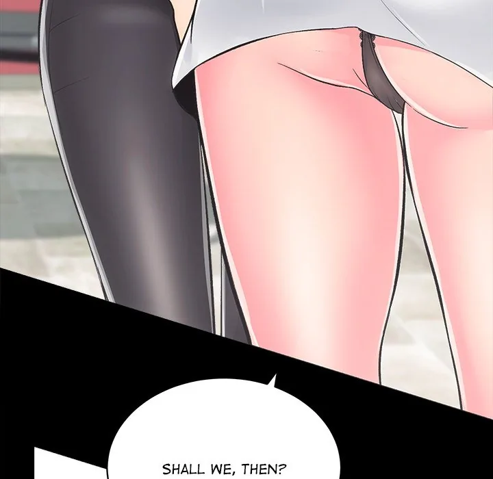 Lady Realtors Chapter 5 page 33 - 