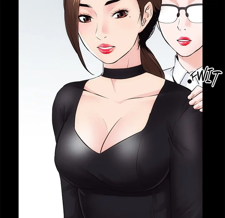 Lady Realtors Chapter 9 page 41 - 