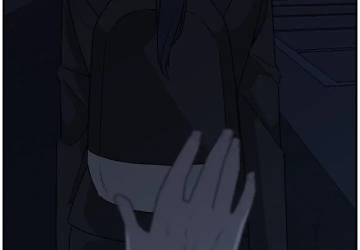 Read Let Me Hold Your Hand chapter 35 image 2 on Lezhin