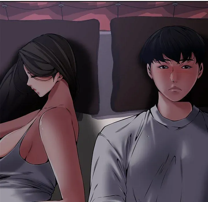 Newlyweds Chapter 8 page 32 - 