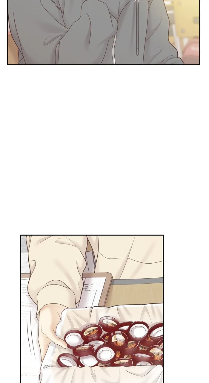 Read Odd Girl Out chapter 450 image 5 on Lezhin
