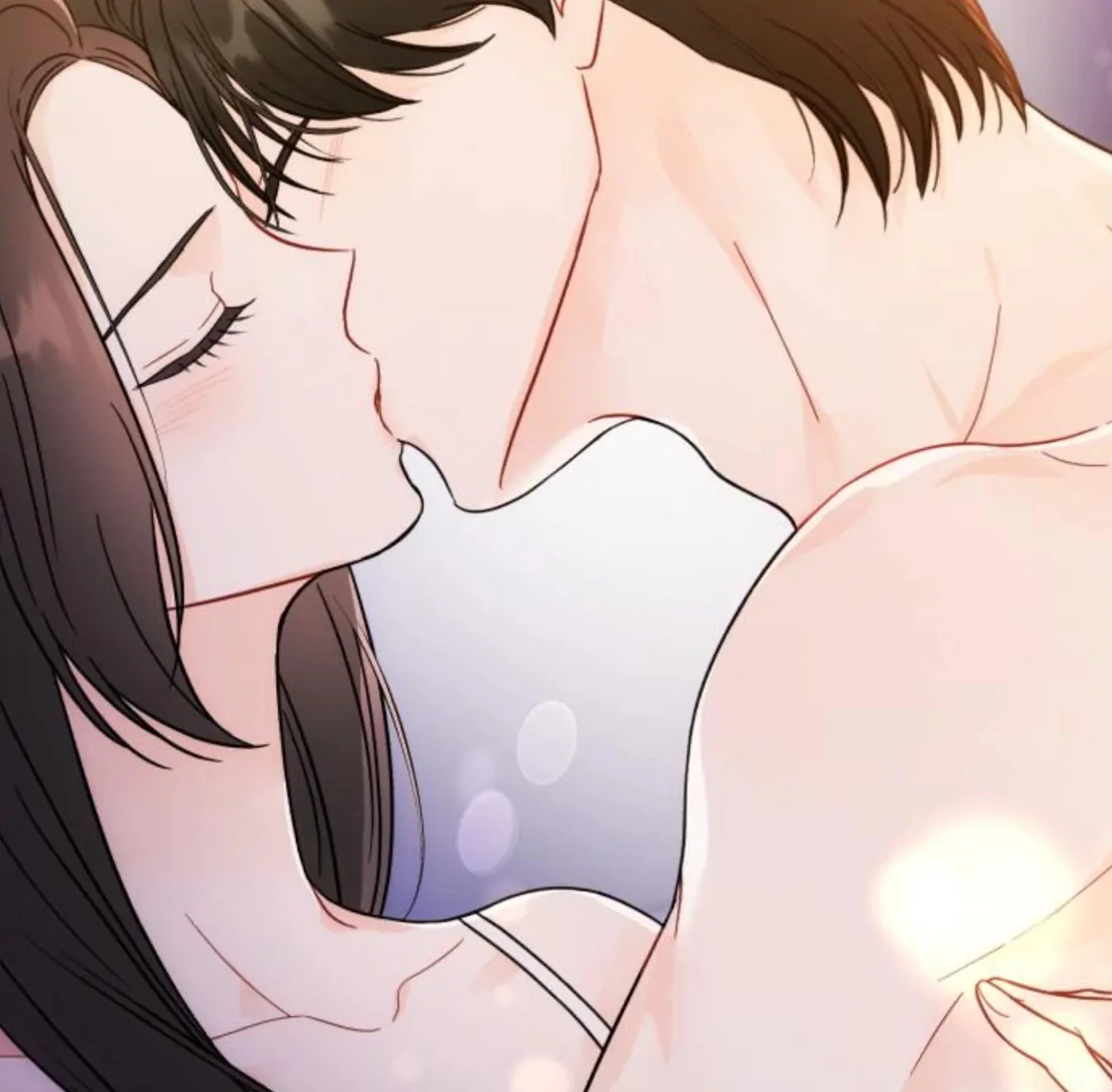 Read One and Only chapter 34 image 71 on Lezhin