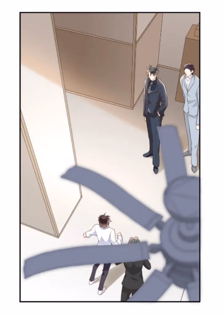 Read Outside The Law chapter 1 image 36 on Lezhin