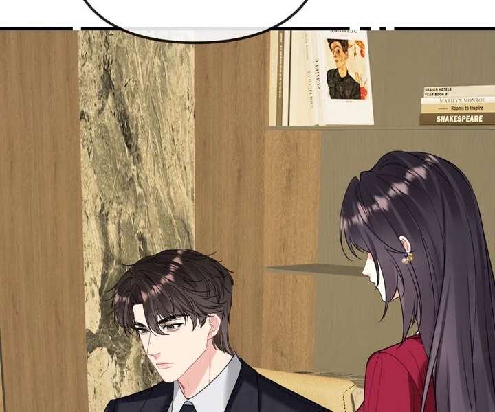 Read Overstepping Kiss chapter 42 image 8 on Lezhin