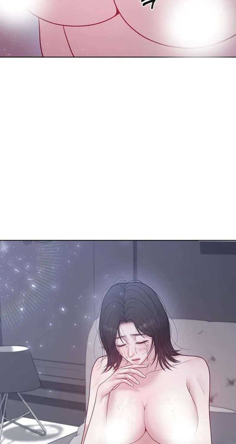 Read Pregnant, Predatory chapter 9 image 1 on Lezhin