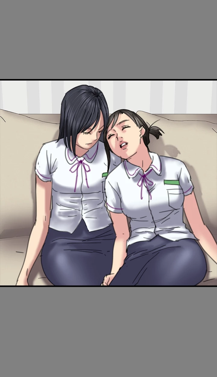 Read Queen Bee chapter 329 image 215 on Lezhin