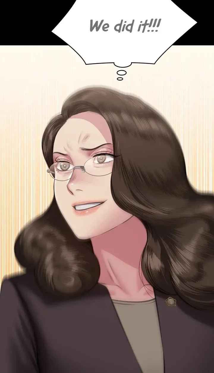 Read Queen Bee chapter 329 image 309 on Lezhin