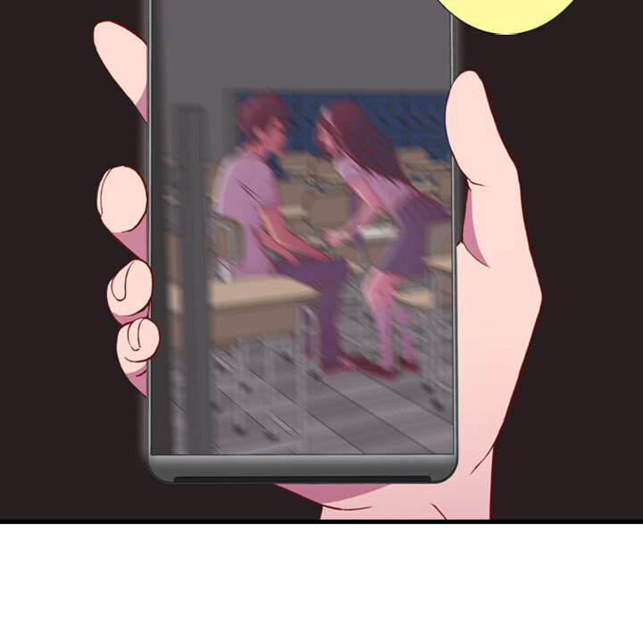 Read Red Velvet chapter 32 image 17 on Lezhin