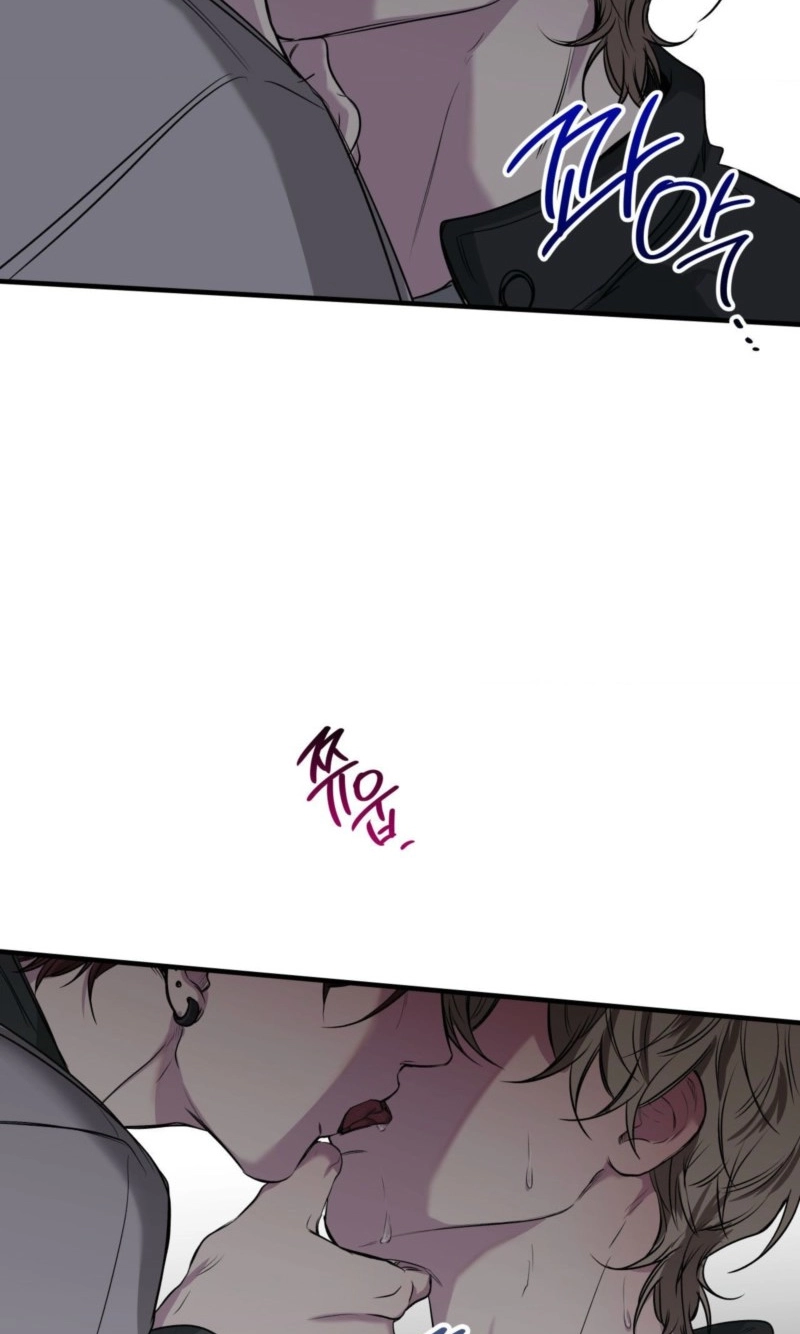 Read Reluctant Encounters chapter 61 image 61 on Lezhin