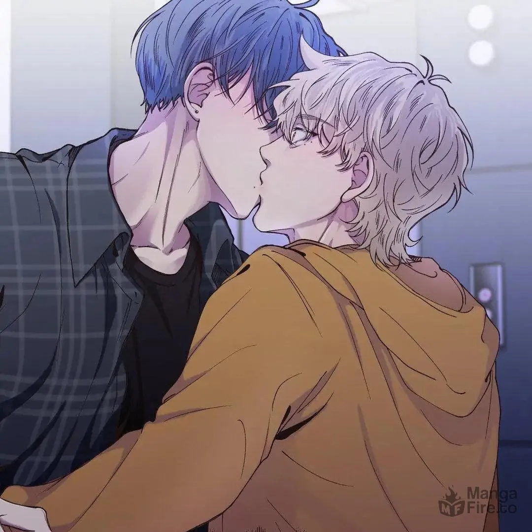 Read Reluctant Encounters chapter 7 image 3 on Lezhin