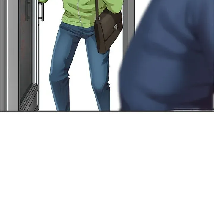 Read Secret Hideout chapter 0 image 9 on Lezhin