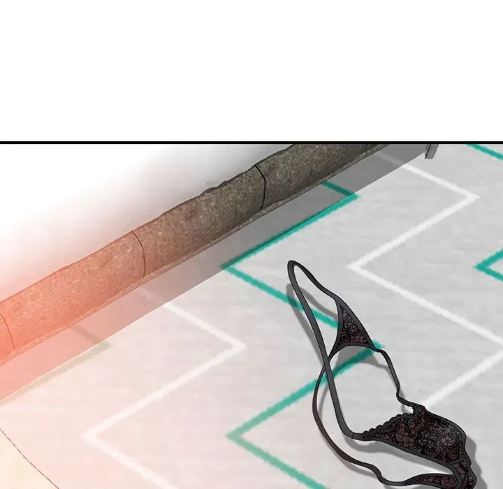 Read Secret Hideout chapter 1 image 58 on Lezhin