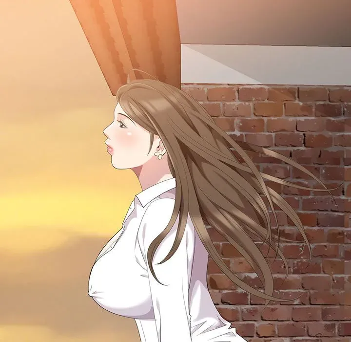 Read Secret Hideout chapter 1 image 6 on Lezhin