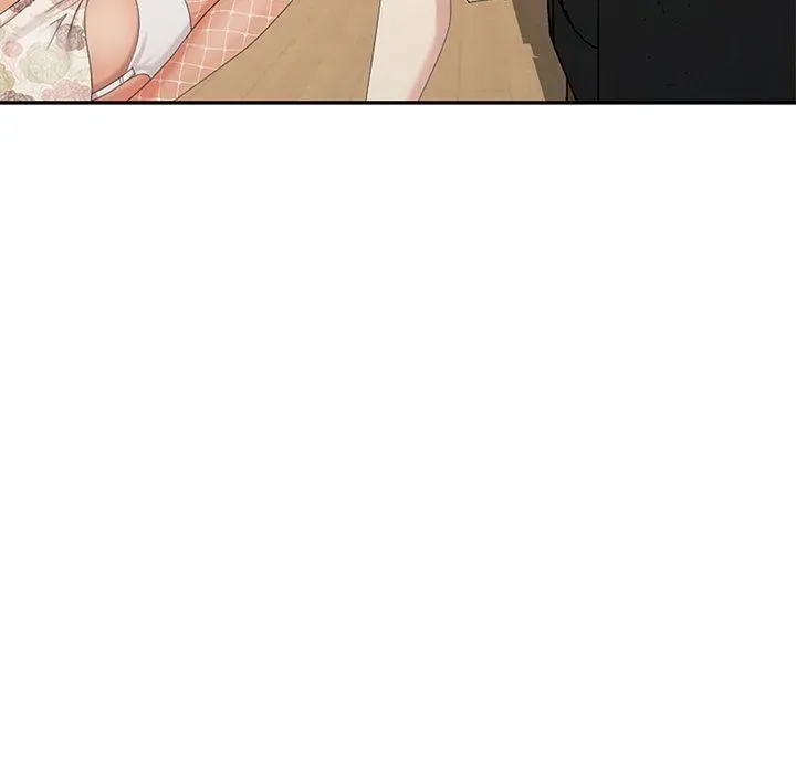 Read Secret Hideout chapter 13 image 80 on Lezhin
