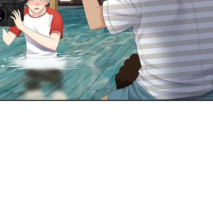 Read Secret Hideout chapter 35 image 35 on Lezhin