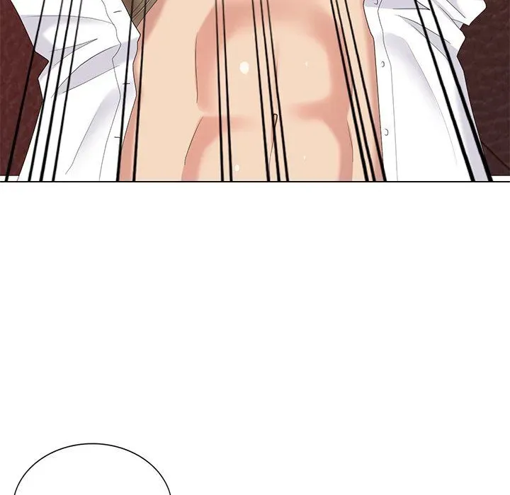 Read Secret Hideout chapter 37 image 133 on Lezhin