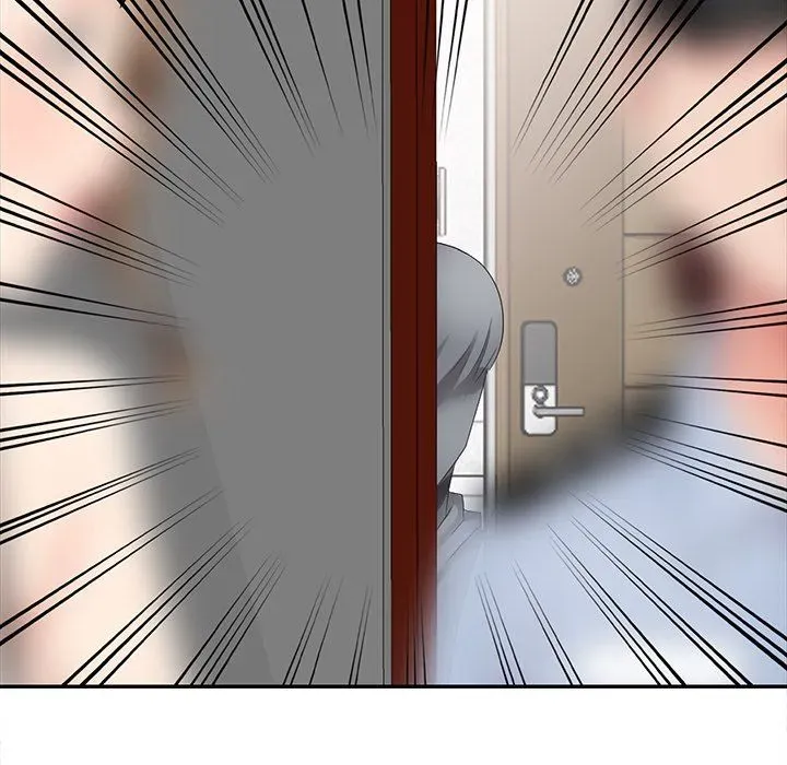 Read Secret Hideout chapter 4 image 10 on Lezhin