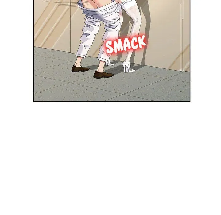 Read Secret Hideout chapter 50 image 23 on Lezhin