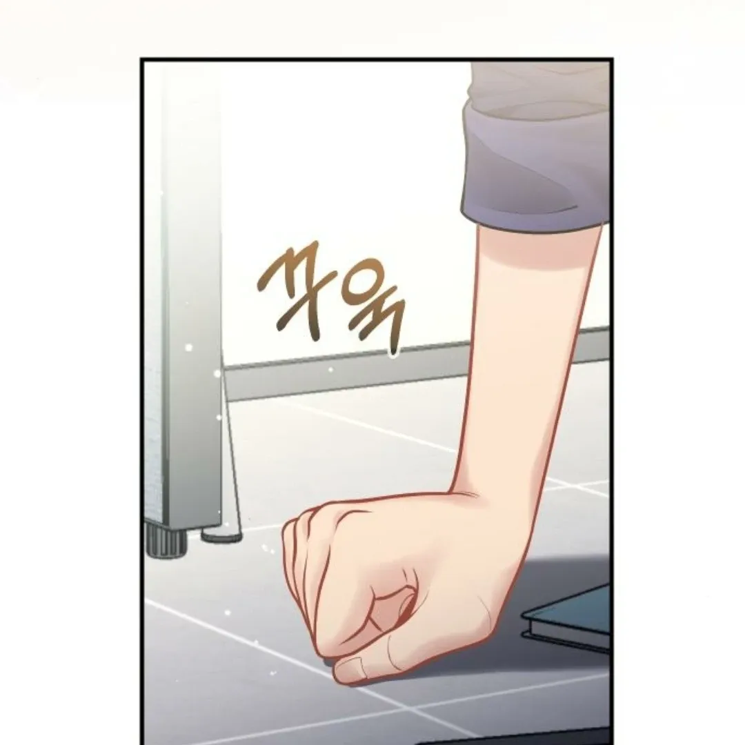 Secretary in Power Chapter 11 page 8 - 