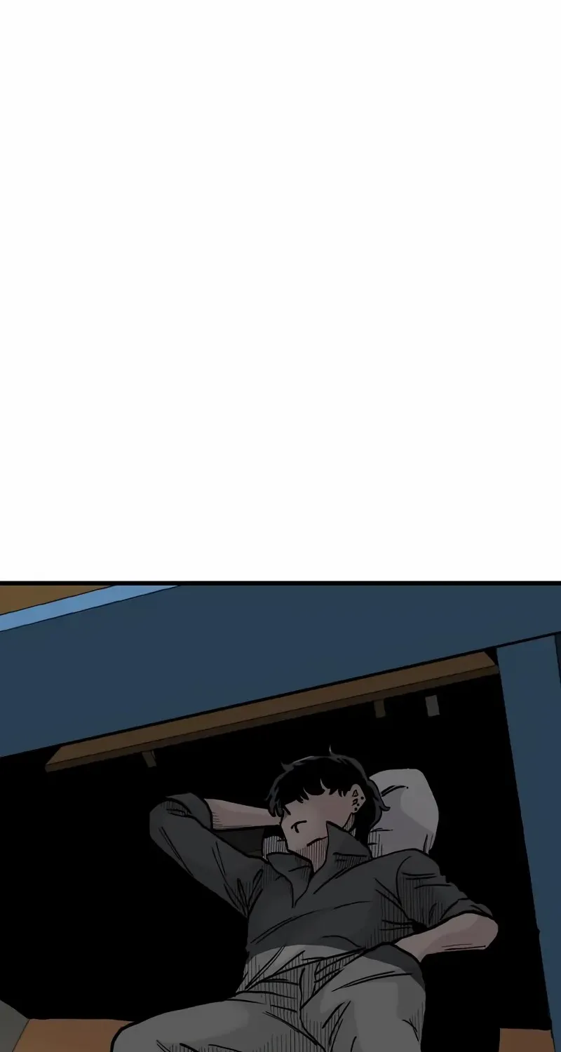 Read Silent Transfer Student chapter 19 image 8 on Lezhin