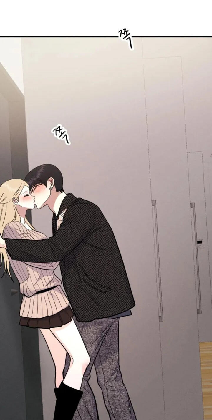 Read Singles’ Royale chapter 63 image 8 on Lezhin