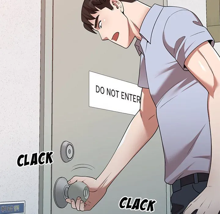 Read Stolen Things Taste Better chapter 17 image 52 on Lezhin