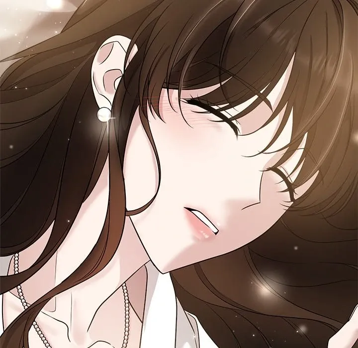 Read Suffocating Night chapter 17 image 5 on Lezhin