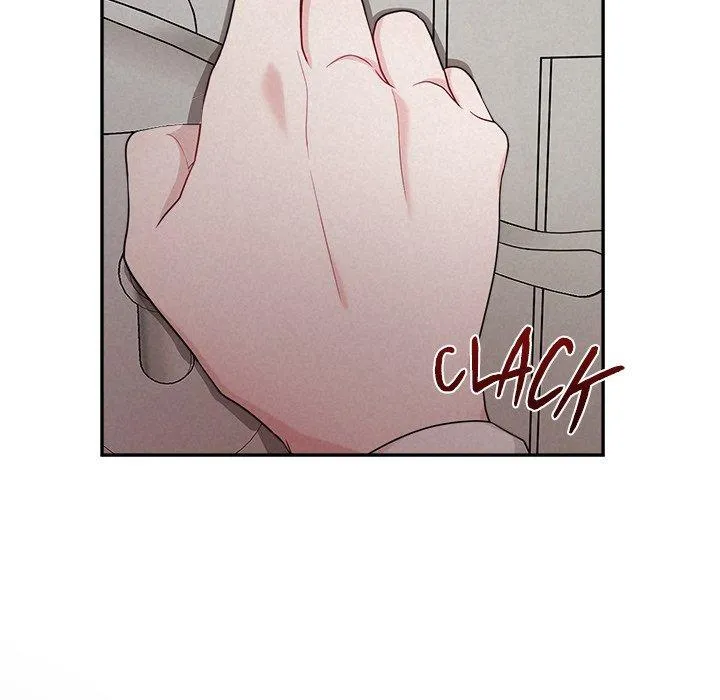 Read Suffocating Night chapter 4 image 11 on Lezhin
