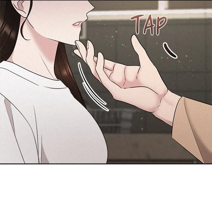 Read Suffocating Night chapter 43 image 19 on Lezhin