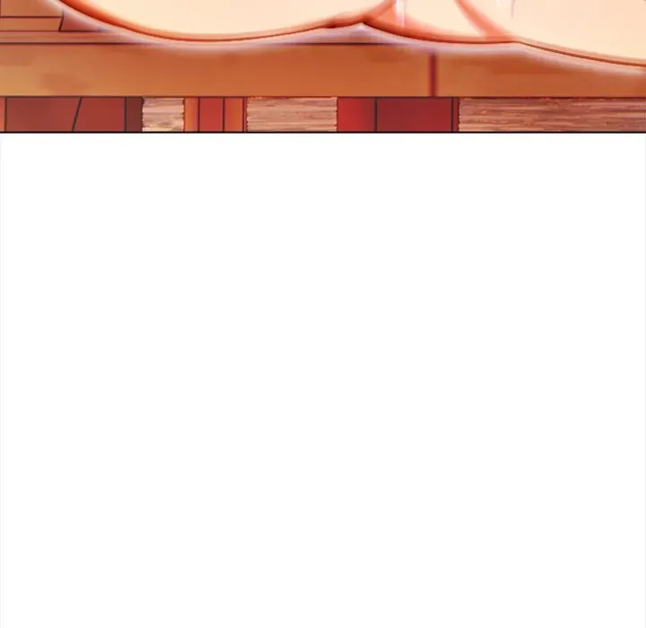 Read Sun-Kissed Seduction chapter 2 image 12 on Lezhin