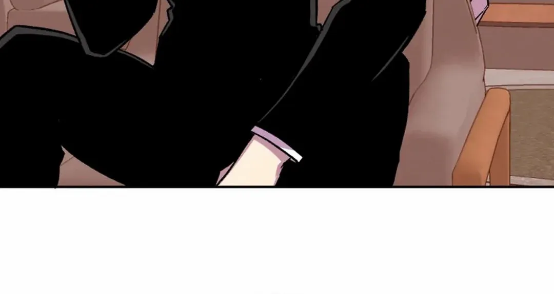 Read Suspicious Part-Time Job chapter 9 image 11 on Lezhin