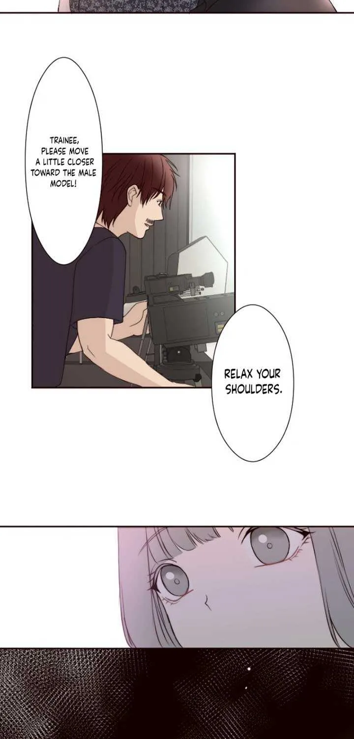 Read Sweet Whispers chapter 17 image 2 on Lezhin
