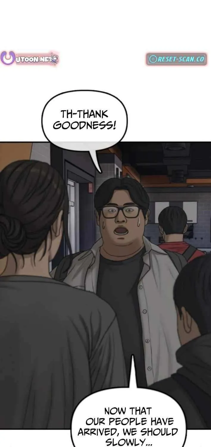 Read The Apocalypse is Here chapter 30 image 40 on Lezhin