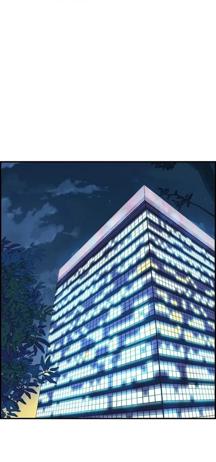 Read The Flirty Two-faced Young Master chapter 32 image 2 on Lezhin