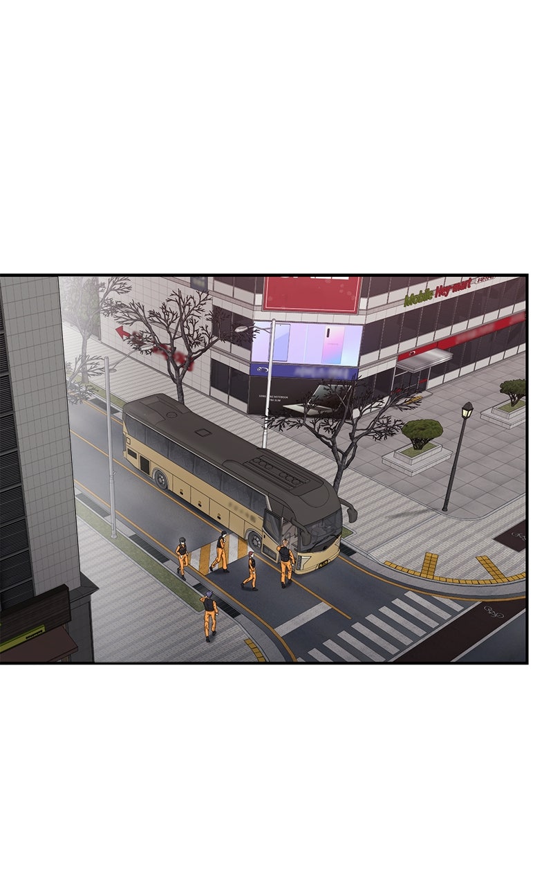 Read The Hunter Next Door chapter 18 image 7 on Lezhin