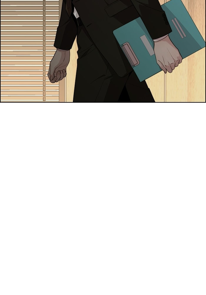 Read The Man chapter 241 image 63 on Lezhin