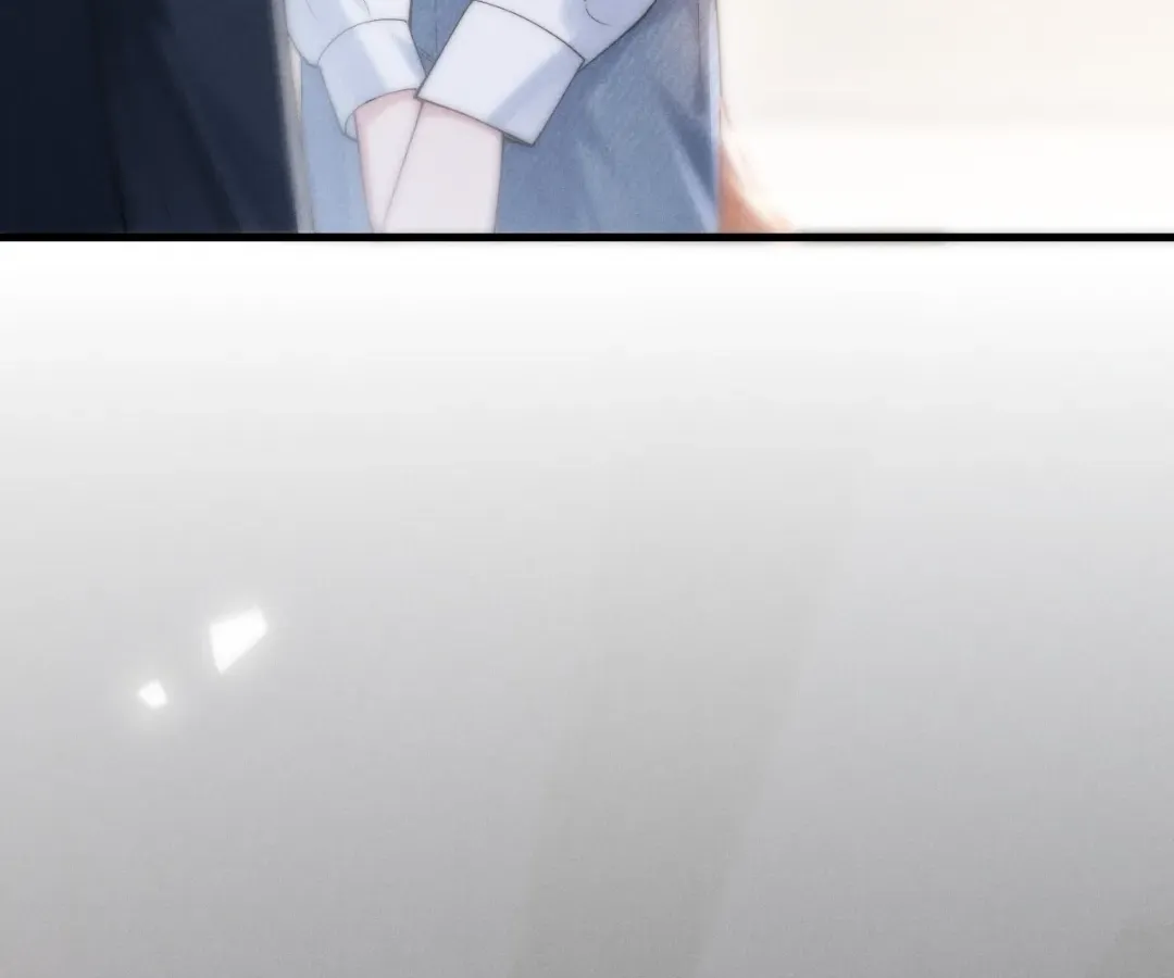 Read Toxic Adoration chapter 4 image 35 on Lezhin