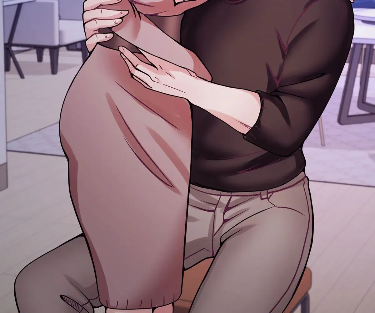 Read Toyboy chapter 24 image 3 on Lezhin