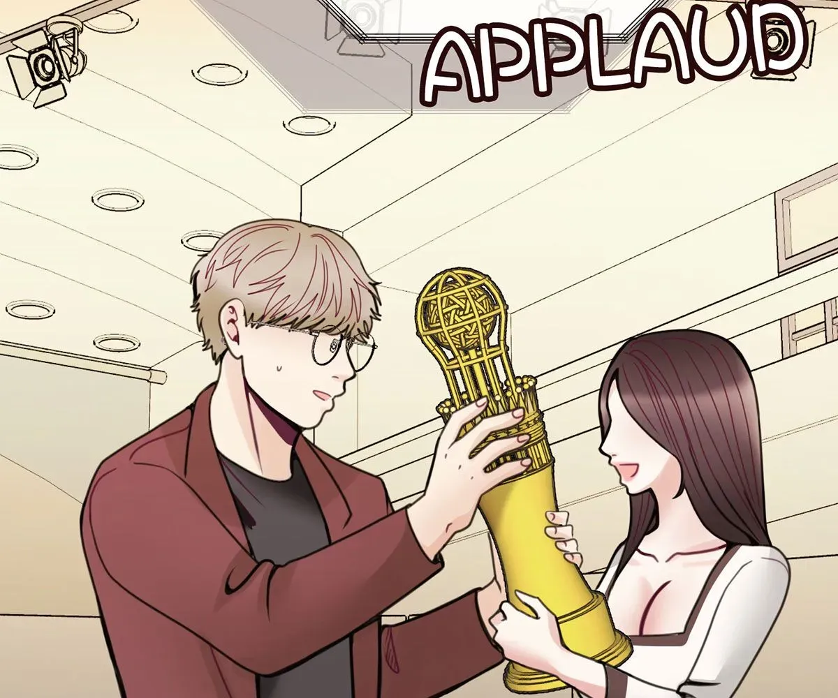 Read Toyboy chapter 36 image 19 on Lezhin